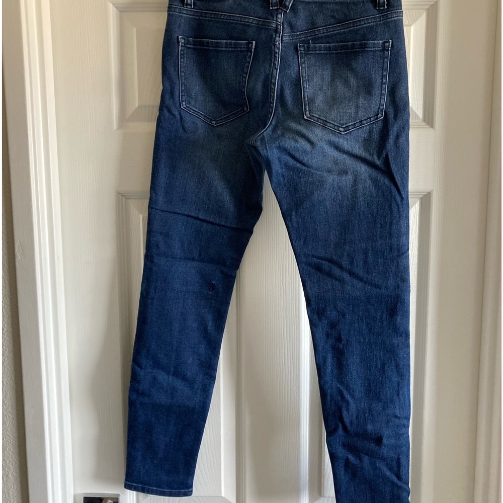 Volcom Brand Jeans Uberator Ankle Fit EUC Size 3